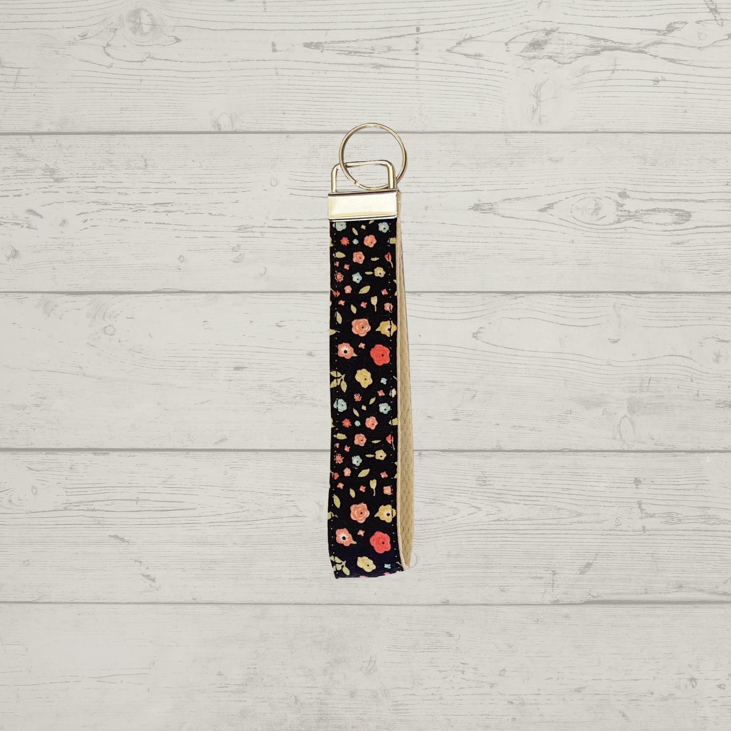 key fob - black flowers